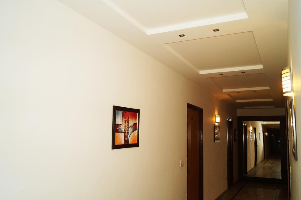 Hotel Sheela, 100M From Taj Mahal Агра Екстер'єр фото