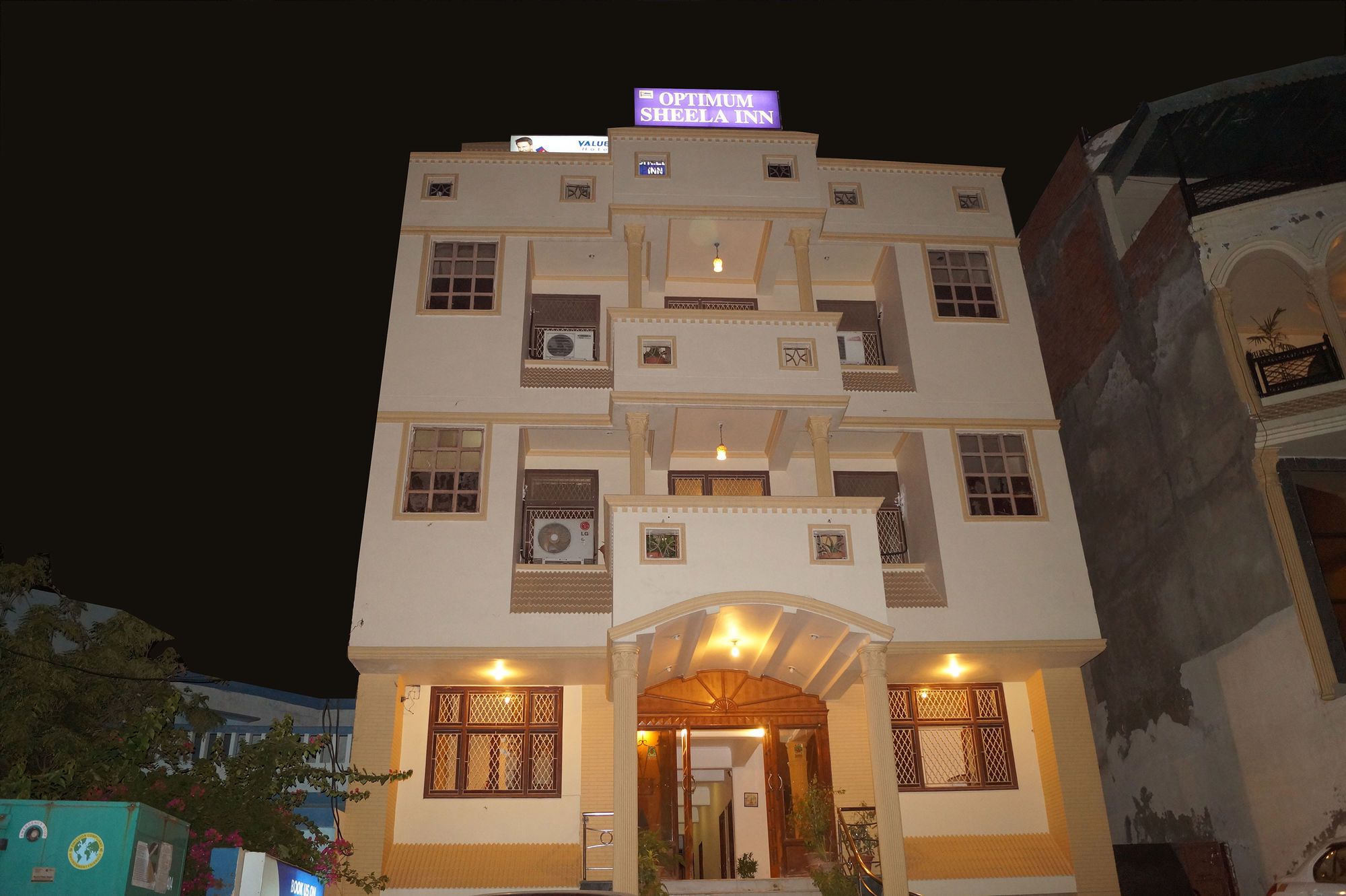 Hotel Sheela, 100M From Taj Mahal Агра Екстер'єр фото