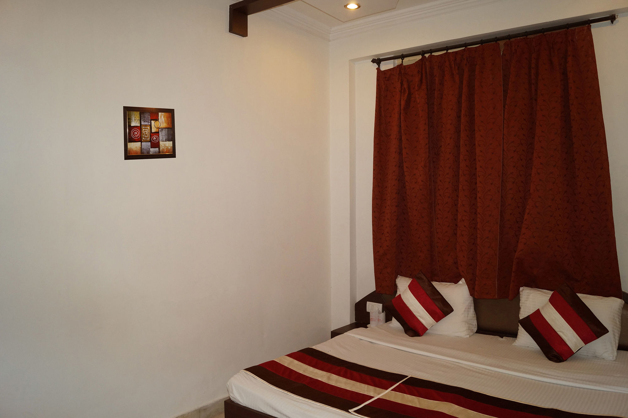 Hotel Sheela, 100M From Taj Mahal Агра Екстер'єр фото